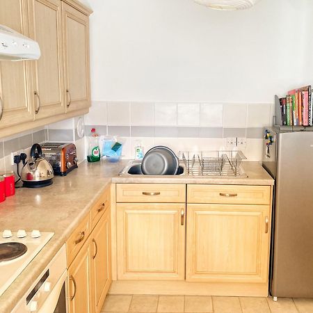 Ground Floor Central 1 Bed With Parking Aberdeen Kültér fotó